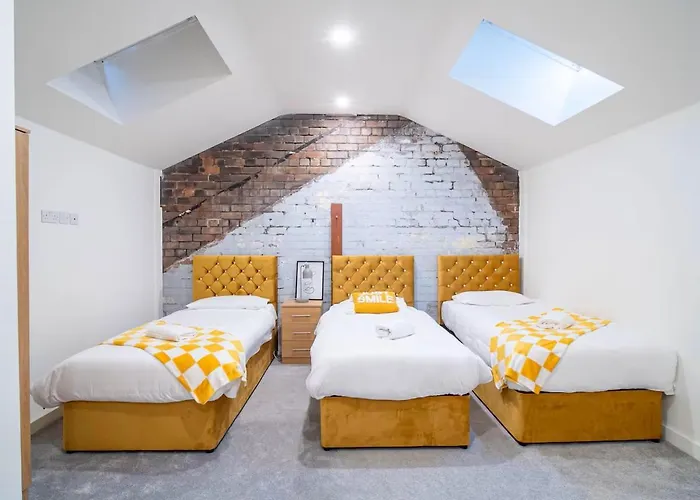 Spacious 2-bedroom Flat In