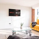 Spacious 2-bedroom Flat In Lägenhet